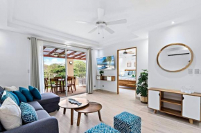 Gav5 New Modern Condo Walking Distance to Beach